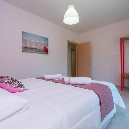 Apartment Massimo Lalyssos Eksteriør billede