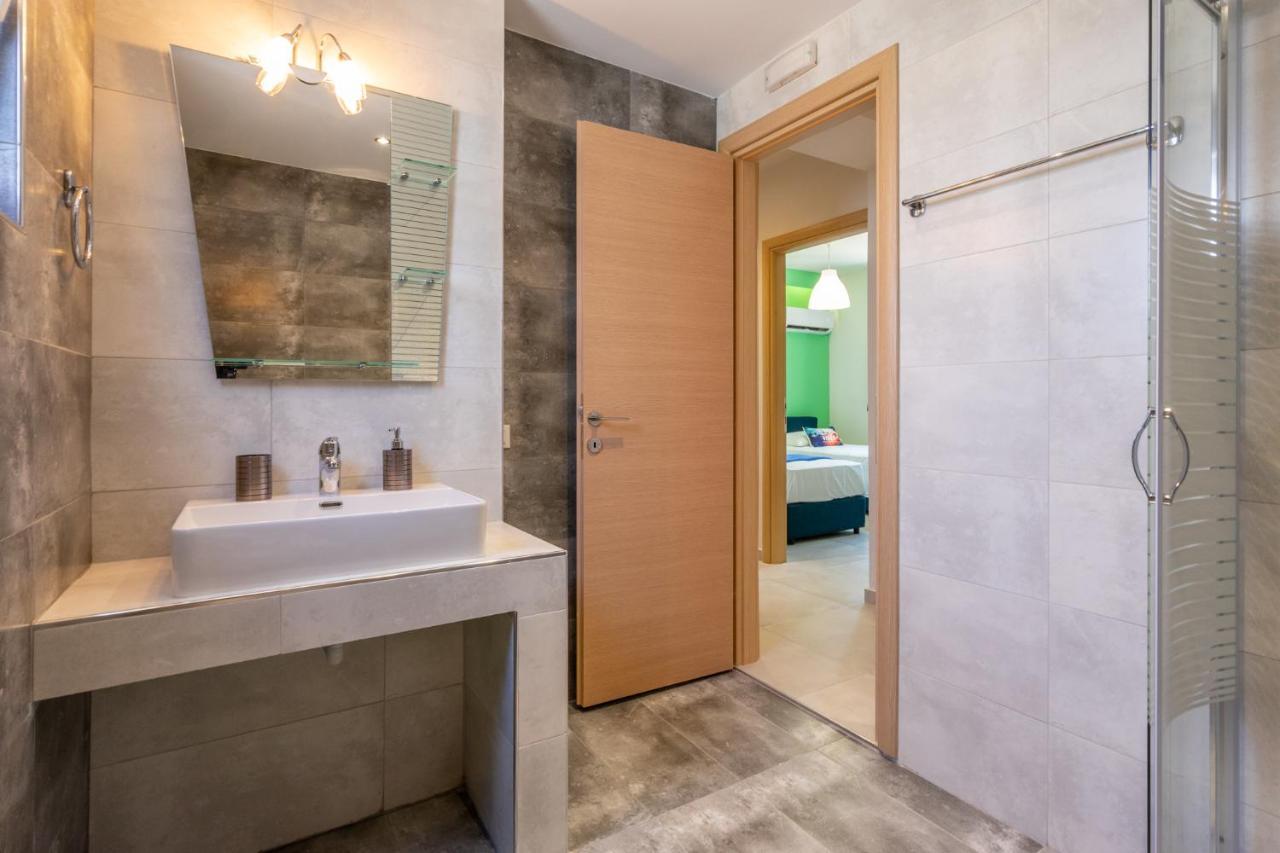 Apartment Massimo Lalyssos Eksteriør billede